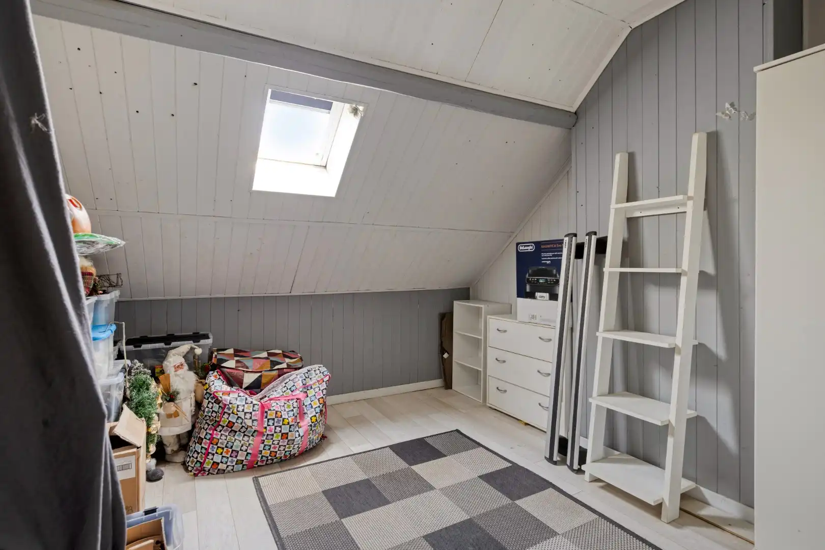 Verzorgde woning met 4 slpks in rustige woonwijk foto 24
