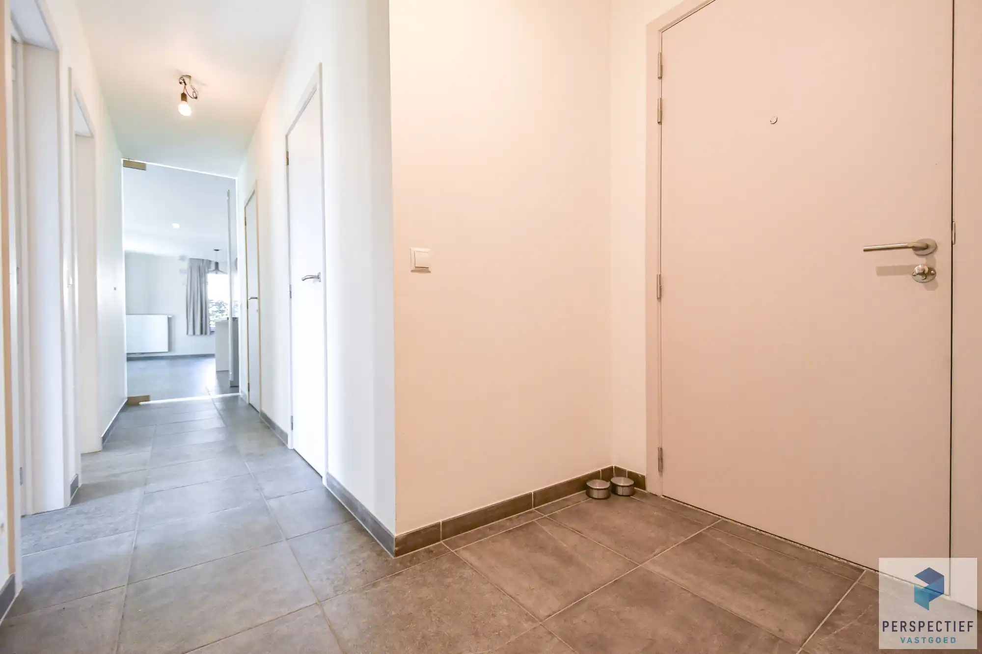 BEZOEKMOMENT ZATERDAG 28/03 VAN 9U TOT 10U30 | Volledig afgewerkt nieuwbouw gelijkvloers appartement met tuin, berging en garage foto 8