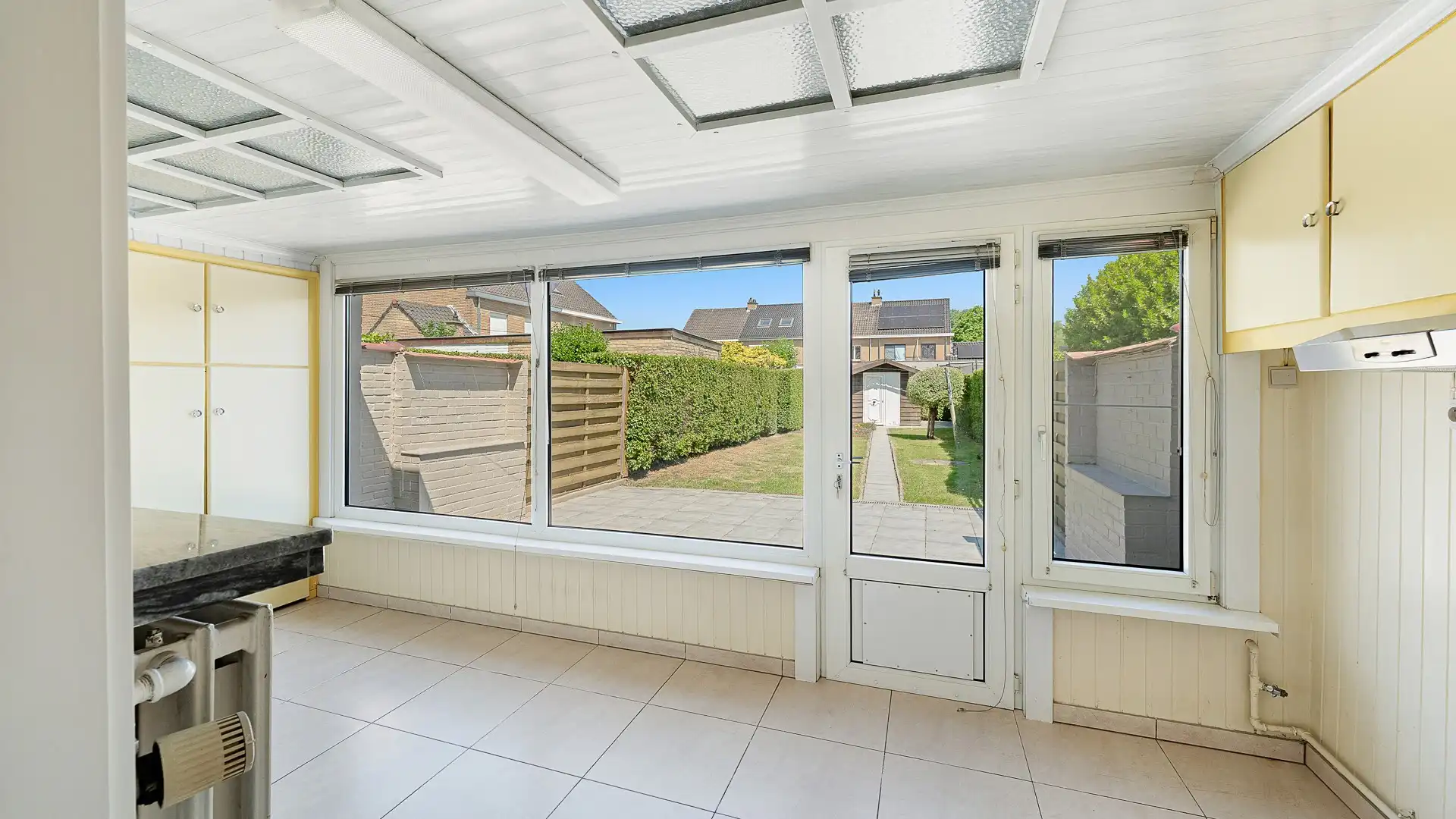 Uitstekend gelegen woning met mooie tuin te Brugge foto 12