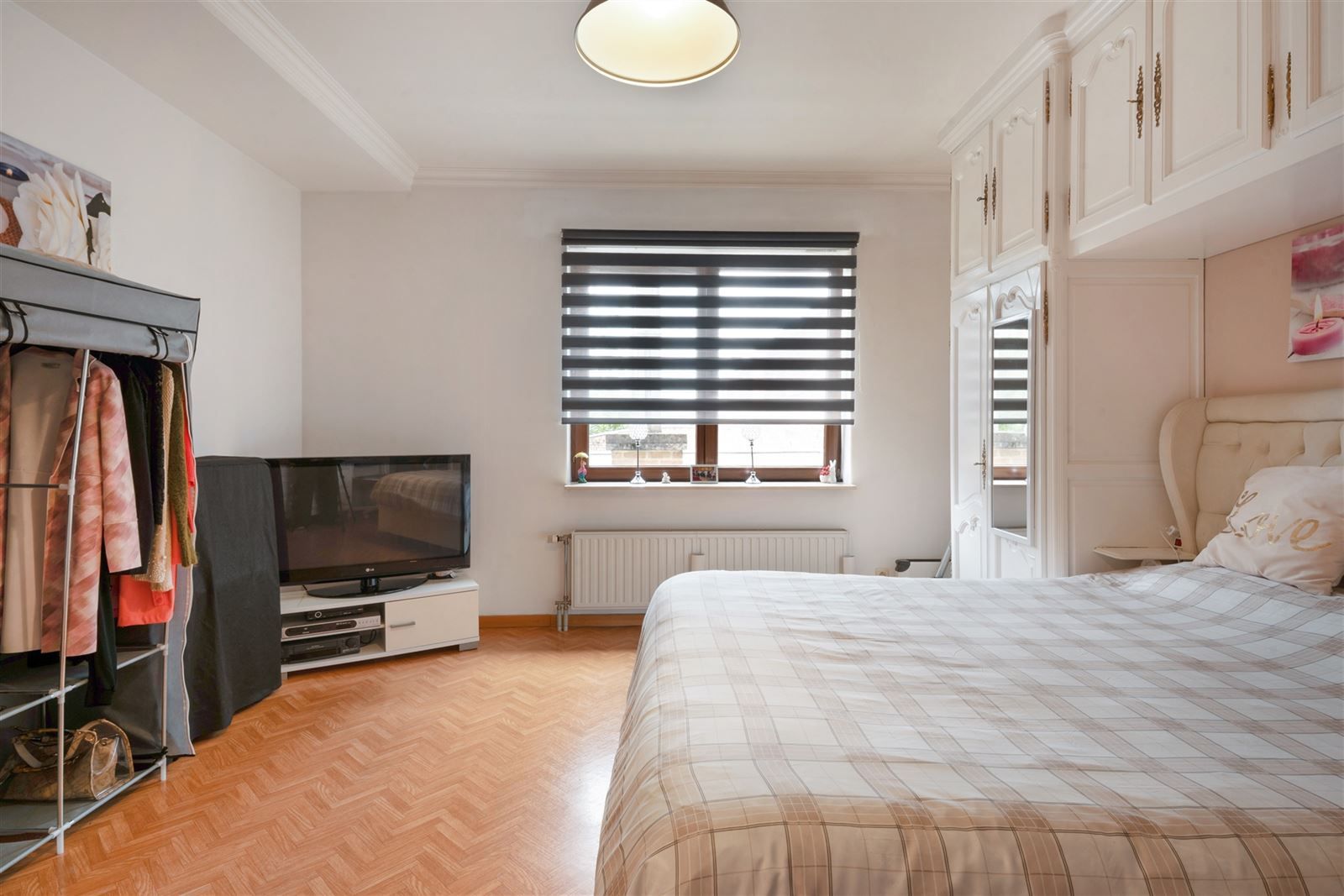 Ruim herenhuis in hartje Aalst foto 9