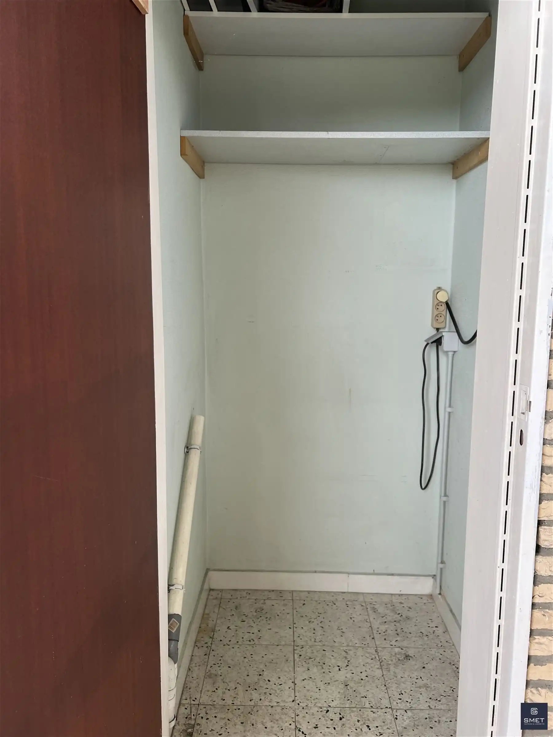 Gerenoveerd appt met 2 slpks, terras en garage foto 22