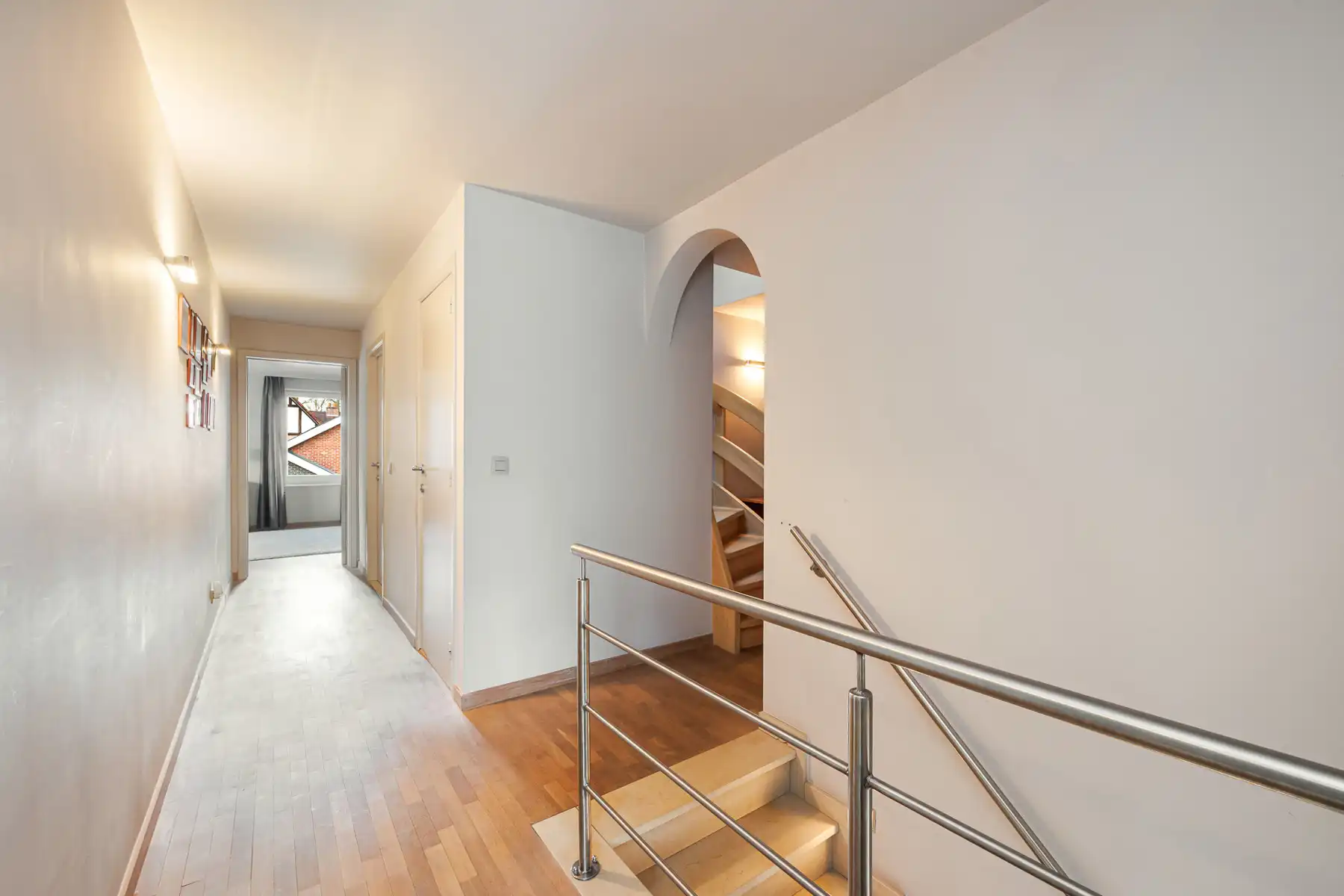 Instapklare villa in het gegeerde Hertebos te 's-Gravenwezel foto 12