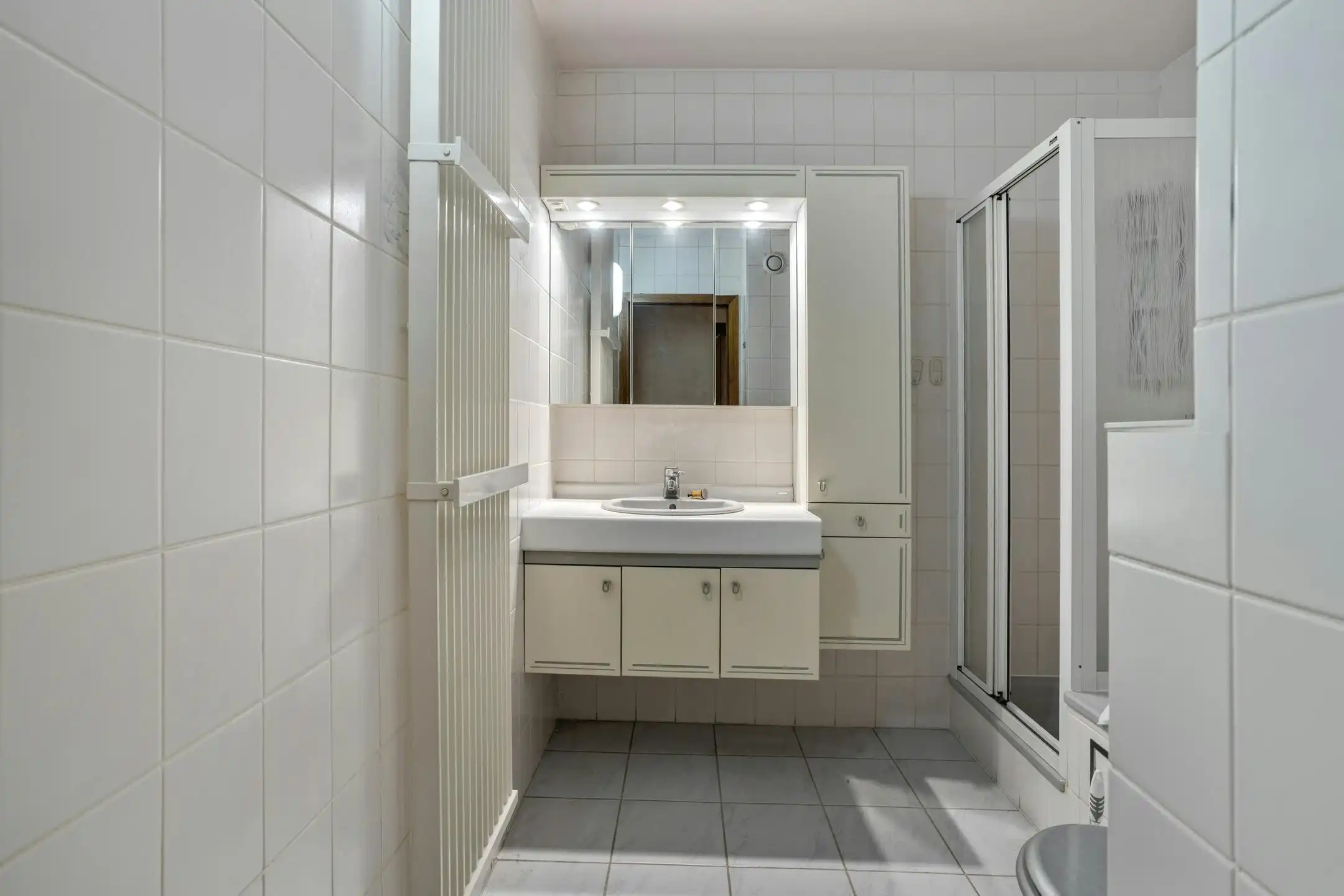 2-slaapkamer appartement te koop met zicht op de Houtmarkt in Kortrijk!  foto 8