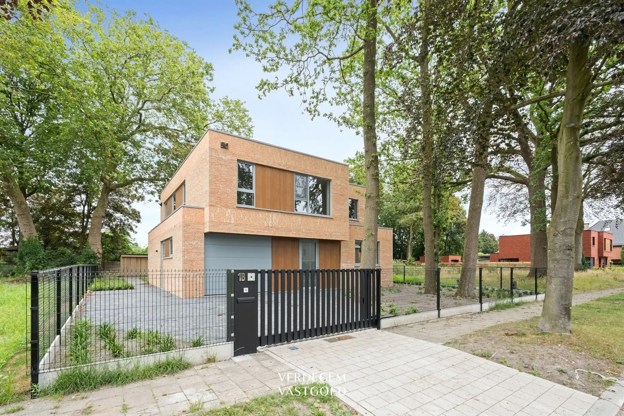 Hoogwaardige nieuwbouwvilla in uniek groen en tot in elk detail afgewerkt foto 3