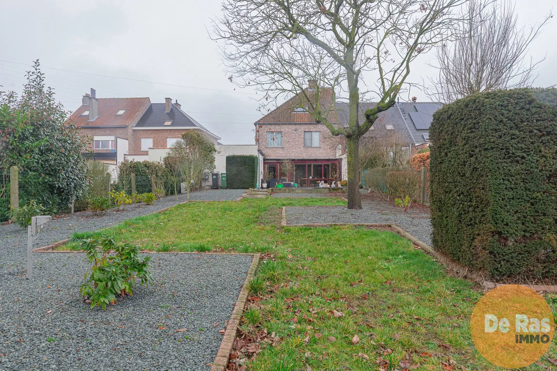 EREMBODEGEM - Gezinswoning met 3 slpk, garage en ruime tuin! foto 18