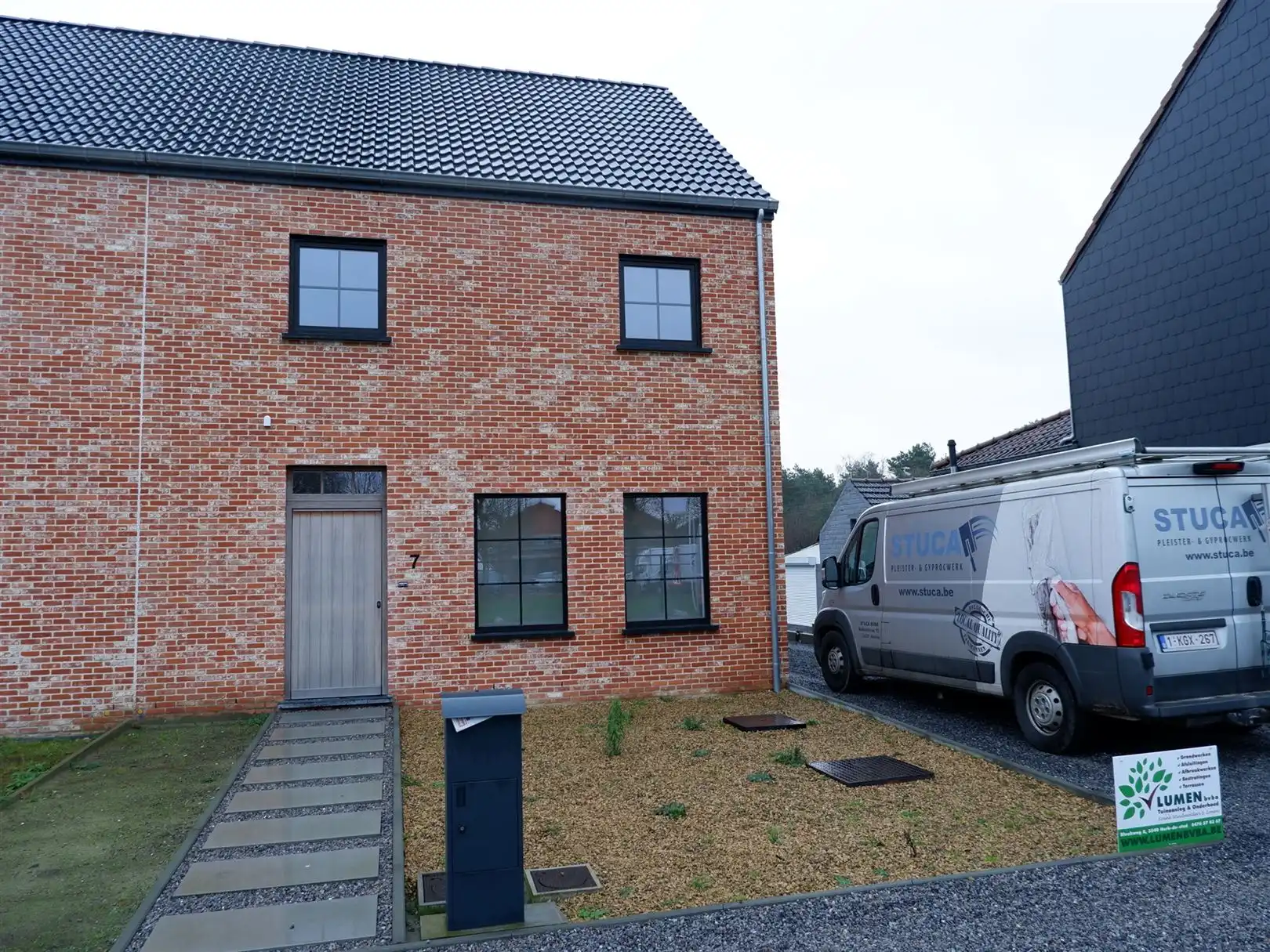 Huis foto {{pictureIndex}}