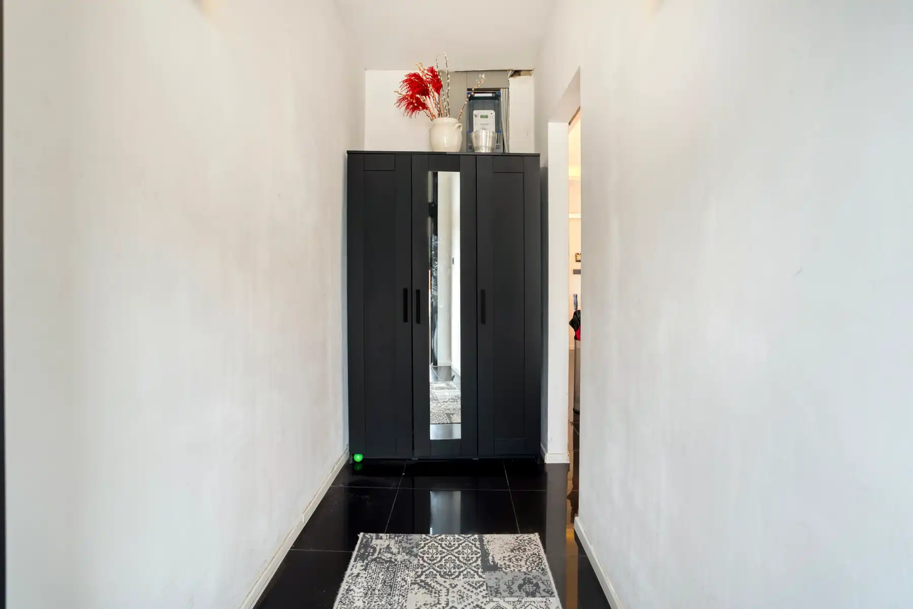 Charmante energiezuinige halfopen bebouwing met leuke tuin foto 2