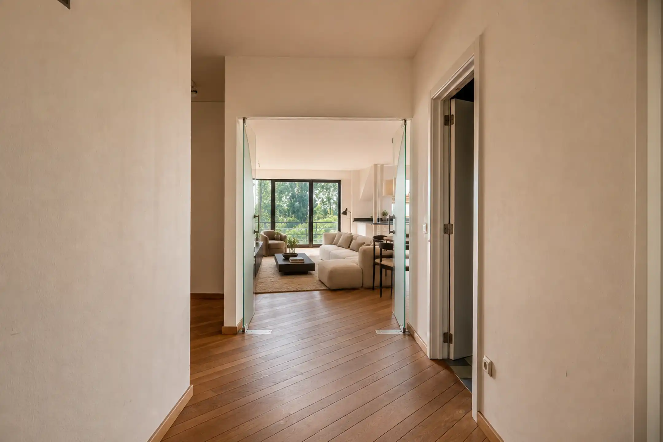 Riant appartement van 196 m² met prachtig zuidterras foto 2