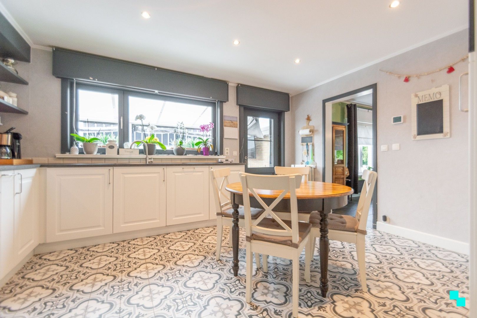 Ruime woning nabij de Makegemse bossen foto 13