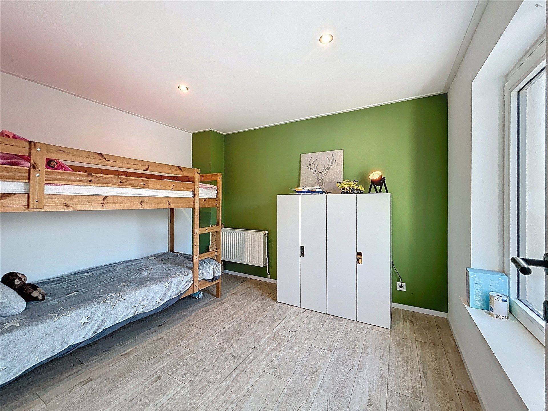 gerenoveerde gezinswoning met 3 slaapkamers, garage op perceel van 276m² foto 11