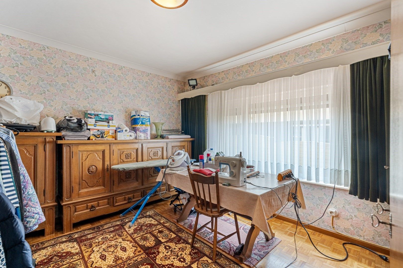 IN OPTIE - Verzorgde vrijstaande woning met mooie tuin op 11a 58ca, op enkele minuutjes van het centrum  foto 16