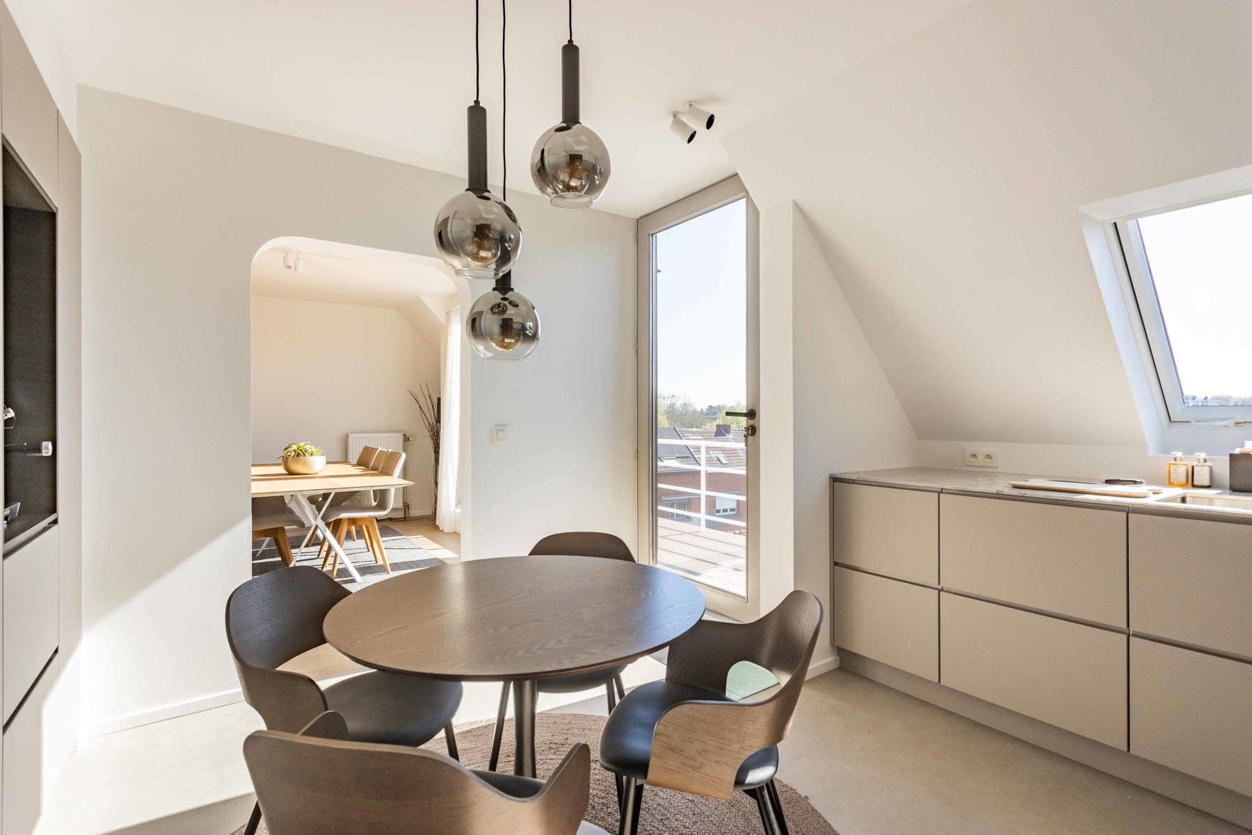 Ruim en Lichtrijk Duplex Appartement (212m²) op Toplocatie foto 11