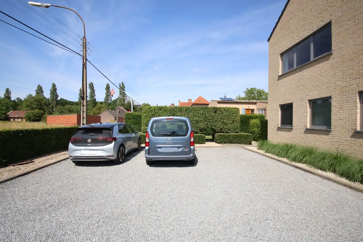 Zeer ruim duplexappartement met 3 slaapkamers in een groene omgeving foto 41