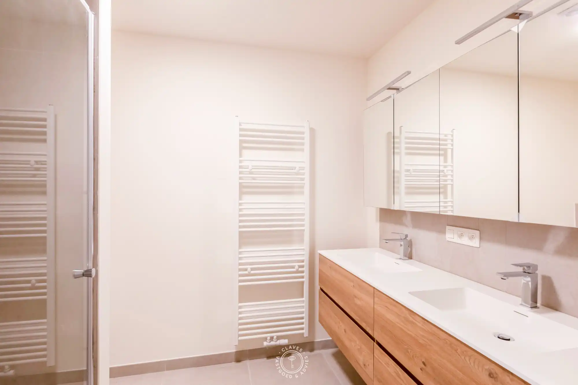 Prachtig gelijkvloers appartement met 2 slaapkamers foto 18