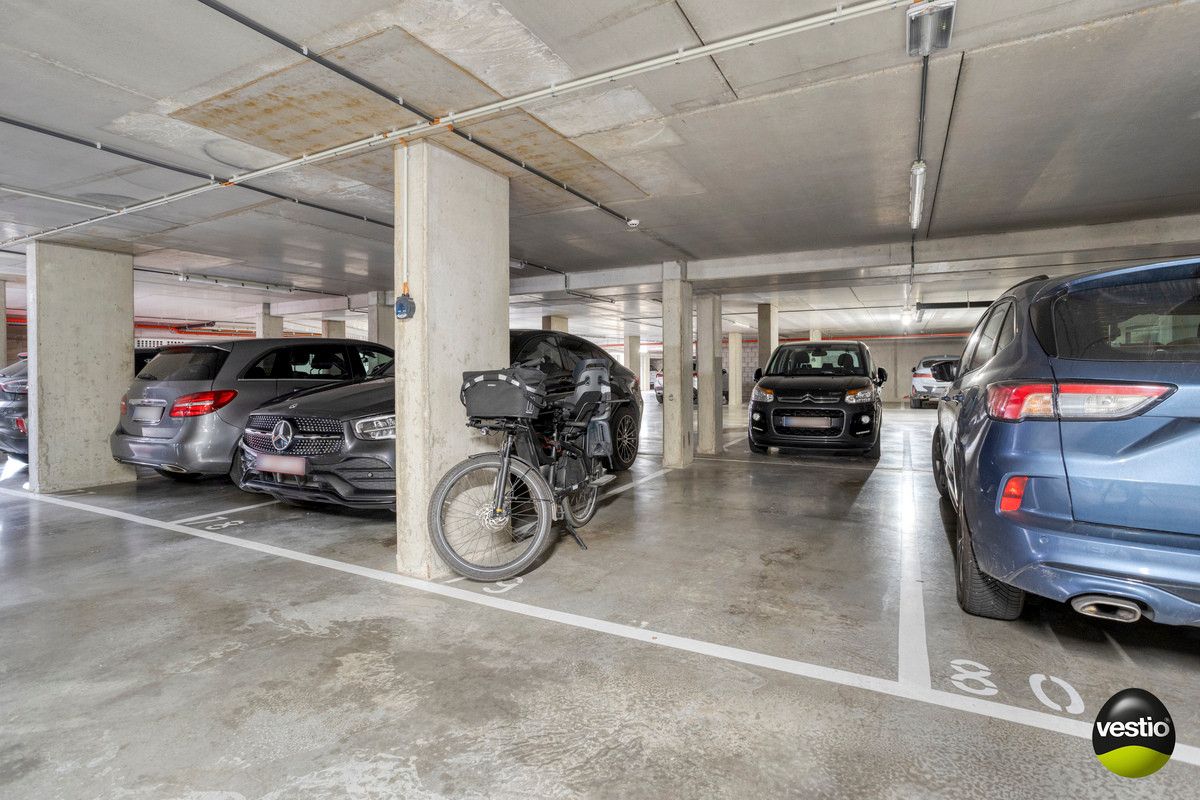 LUXUEUS APPARTEMENT VAN 147M² MET 2 SLK EN RUIM TERRAS IN CENTRUM. foto 39