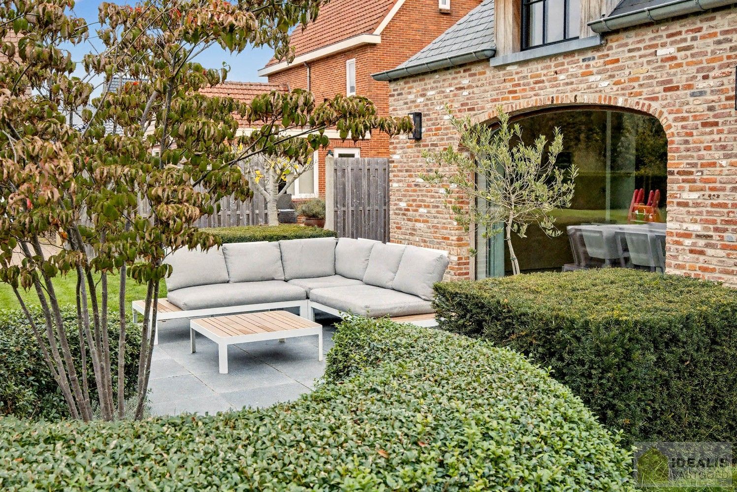 IDEALIS VASTGOED - BIJZONDERE EN HOOGWAARDIG AFGEWERKTE VILLA OP GEGEERDE LOCATIE foto 54