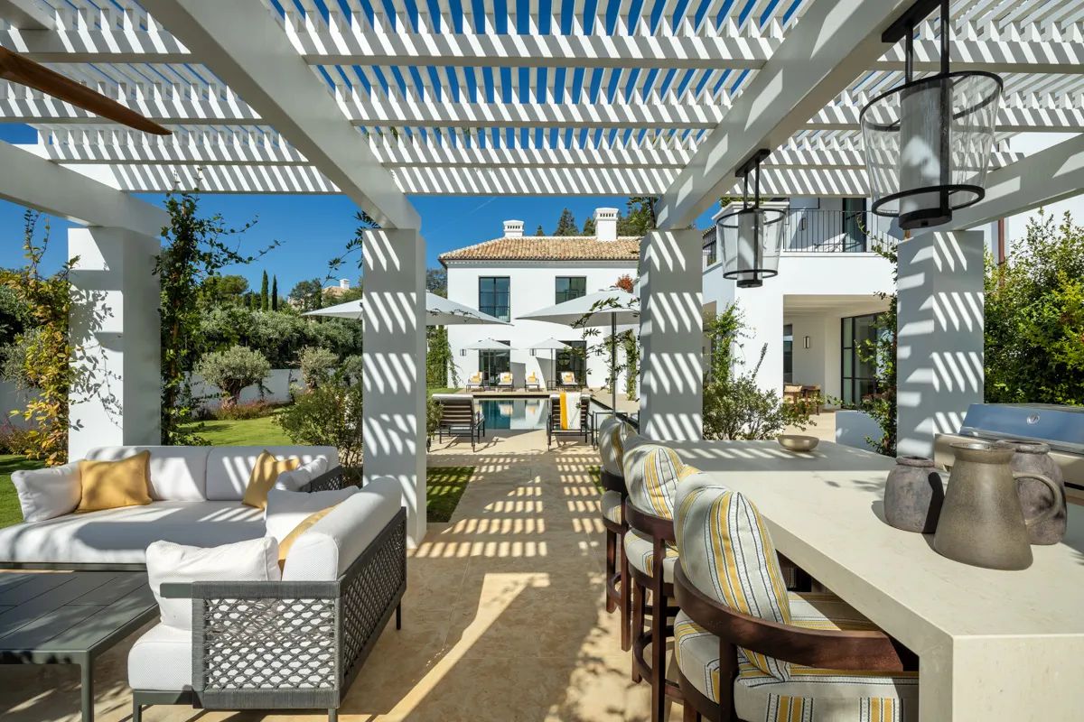 Exclusieve villa in Marbella: tijdloze elegantie en ongeëvenaarde luxe foto 24