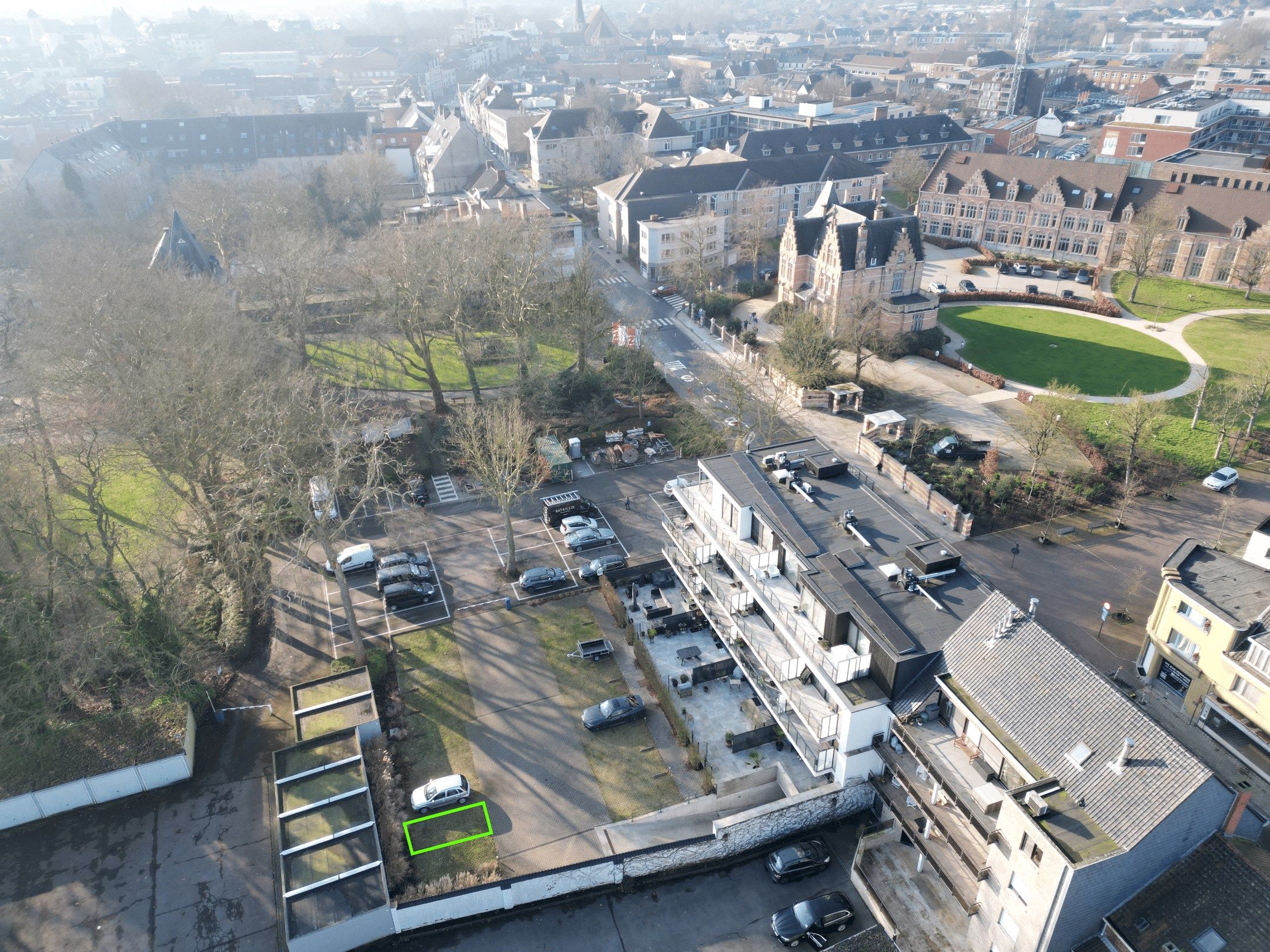 STAANPLAATS IN HARTJE ZWEVEGEM foto 3