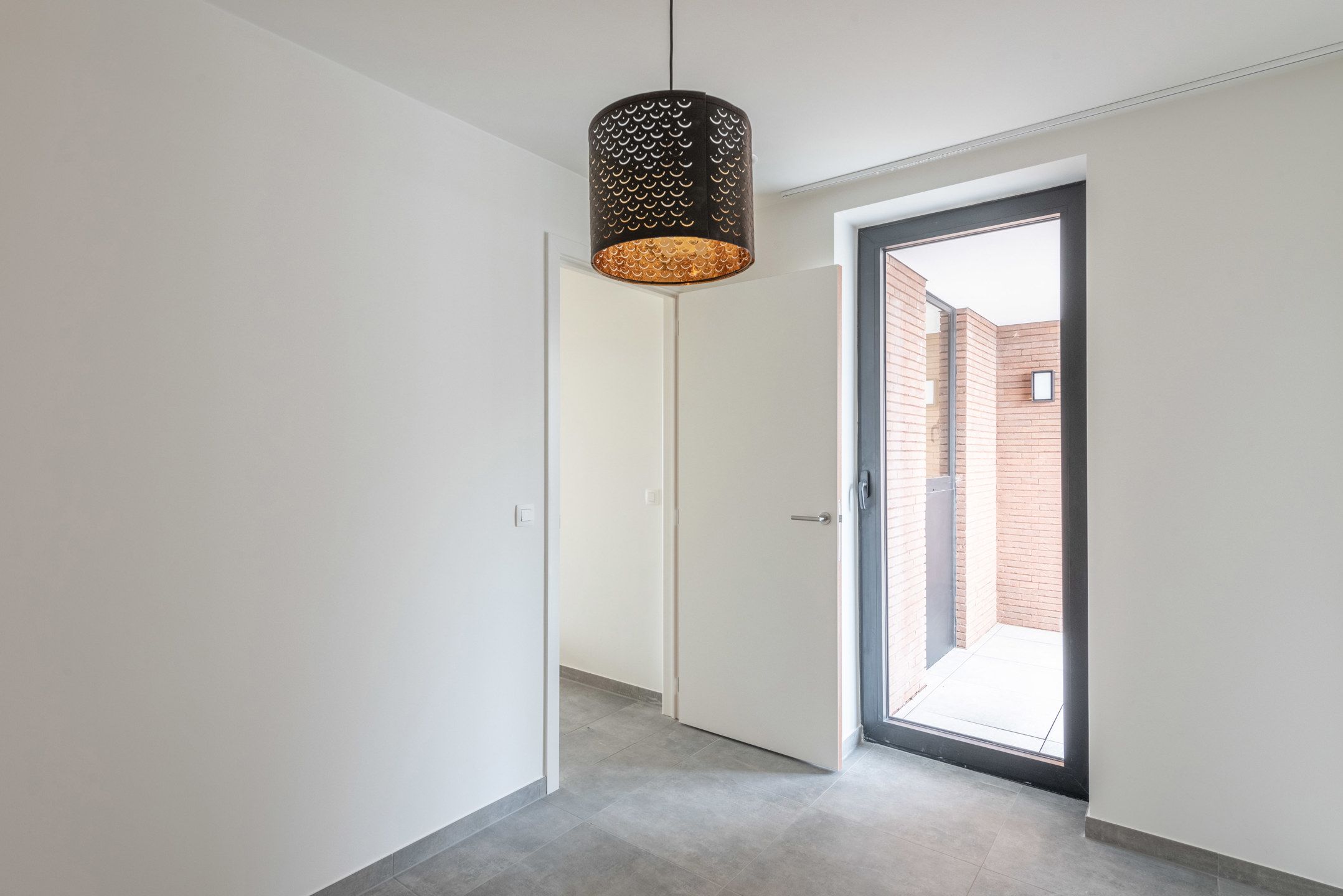 Instapklaar appartement te Bilzen  foto 9