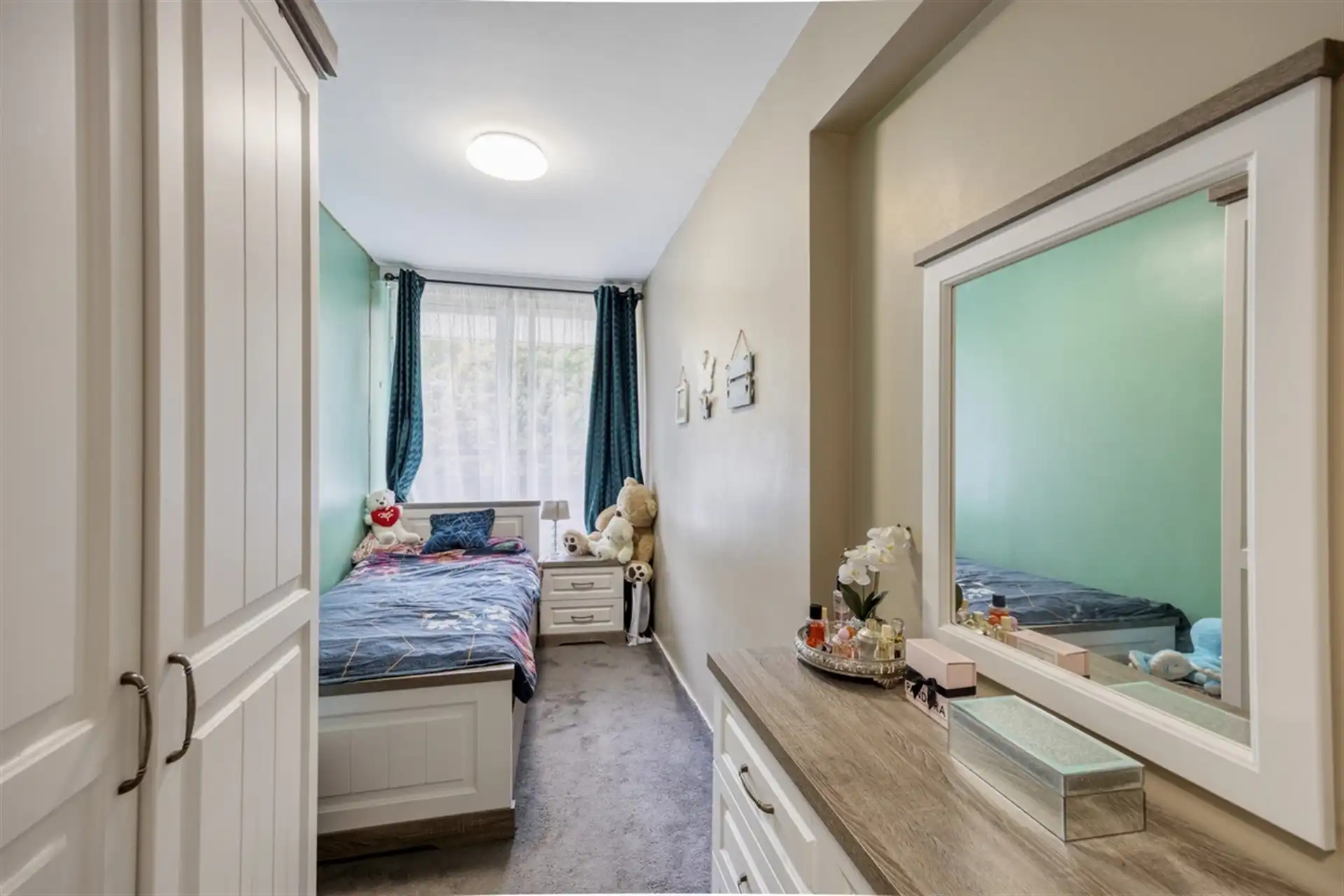 Appartement met veel potentieel, maar enige renovatie vereist    foto 13