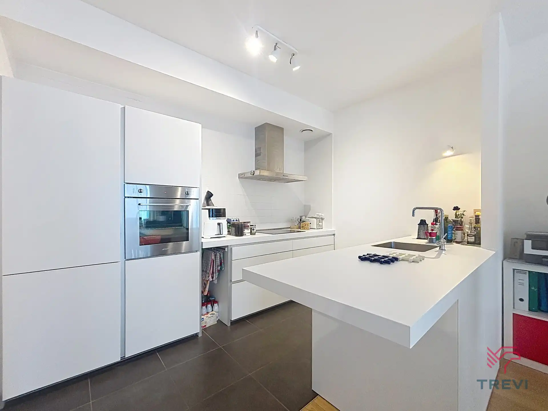 Mooi appartement met 2 slpkmrs + terrassen + parkeerplaats foto 4