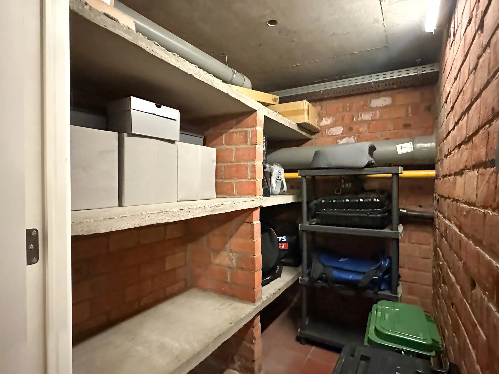 Appartement met mooi zicht op de Grote Markt van Beveren met twee slaapkamers foto 14