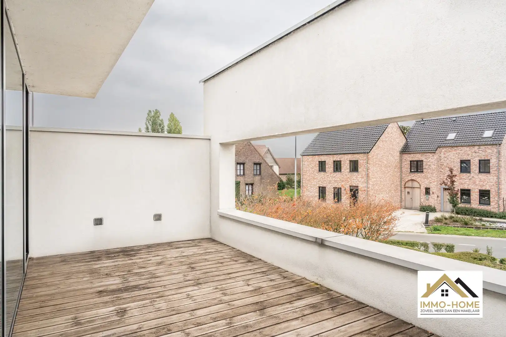 Ruime moderne woning met open zicht! foto 18