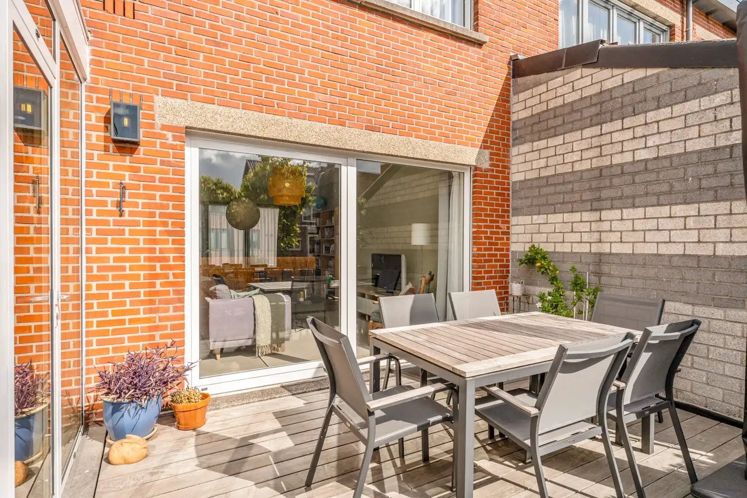 Goed gelegen woning met 4 slaapkamers, 2 badkamers, een garage met een autostaanplaats ervoor en een zuidwest georiënteerde tuin te Kessel-Lo! foto 19