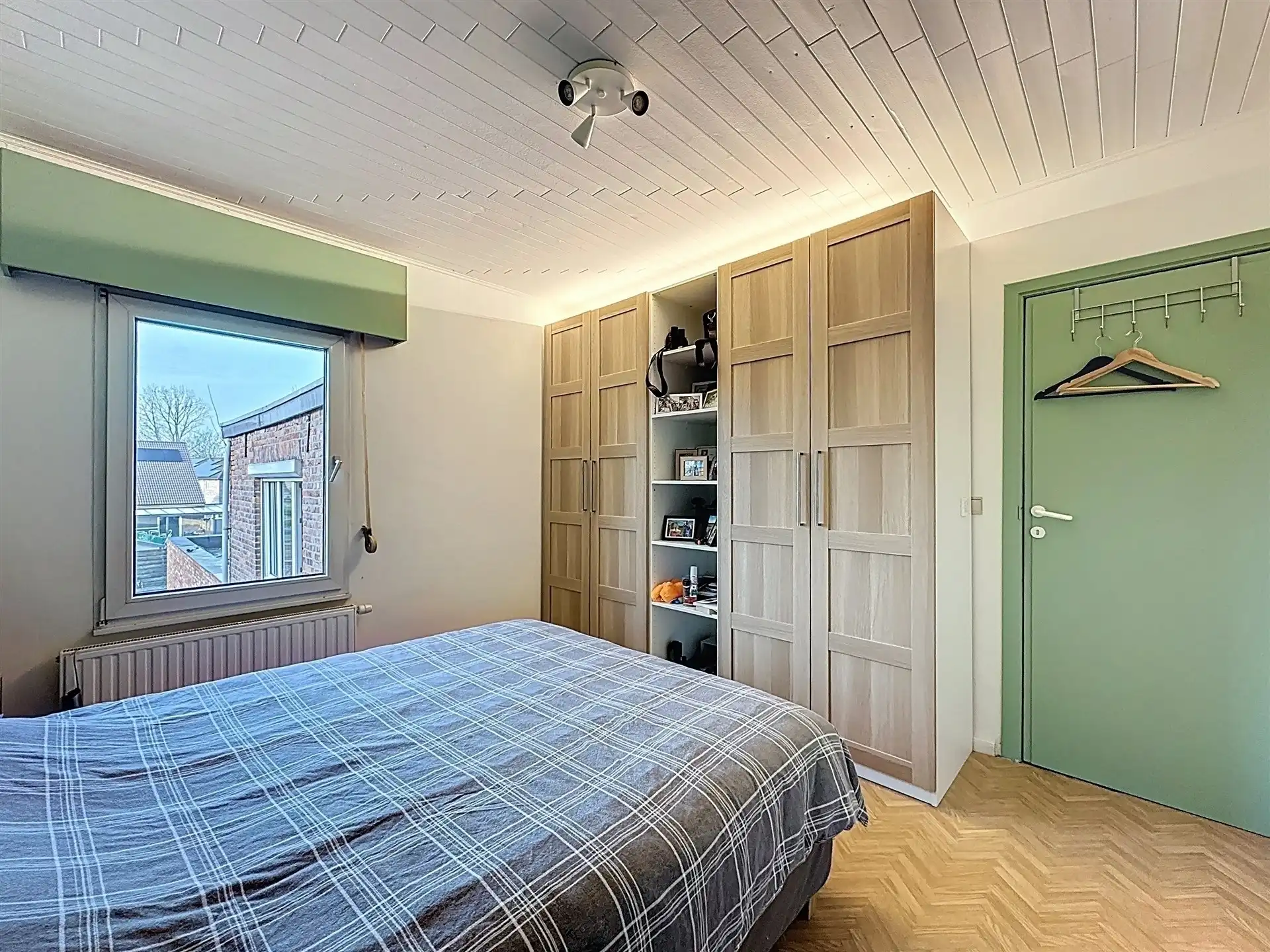 Half open bebouwing met 3 slaapkamers in Kruibeke! foto 12