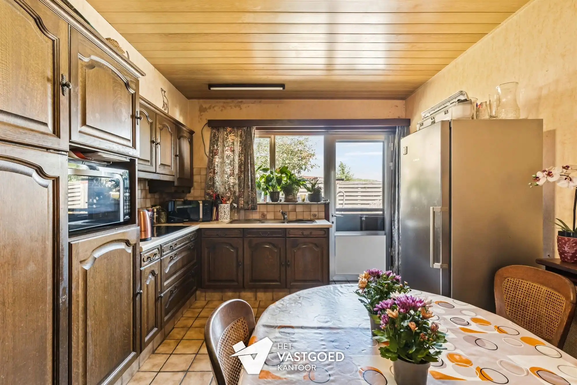 INSTAPKLARE GELIJKVLOERSE WONING MET 4 SLPKS OP RUSTIGE LIGGING foto 10
