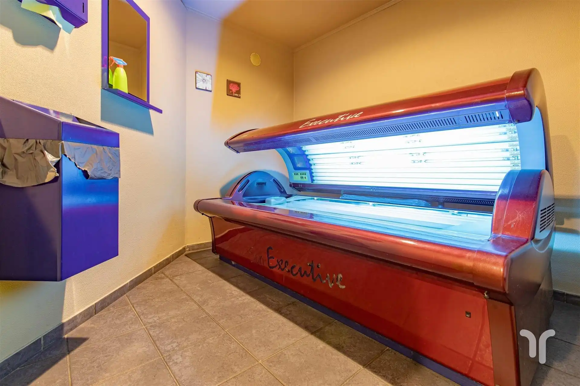 Centraal gelegen commerciële ruimte met veel potentieel. foto 10