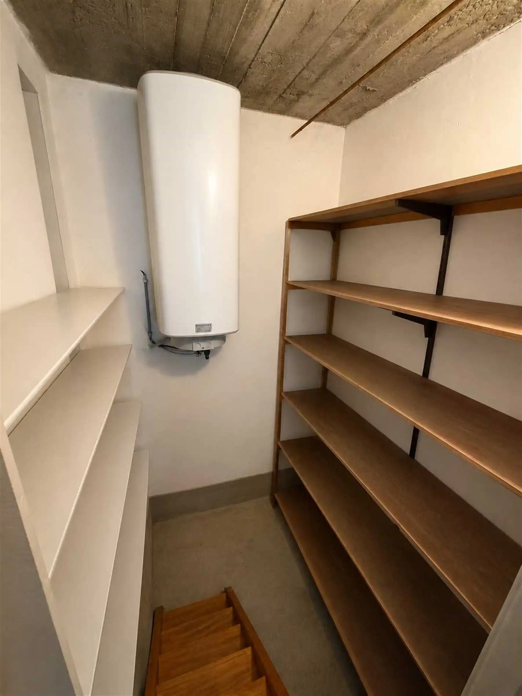 Bel-etage met 3 slk, ruime leefruimte en grote tuin. foto 22