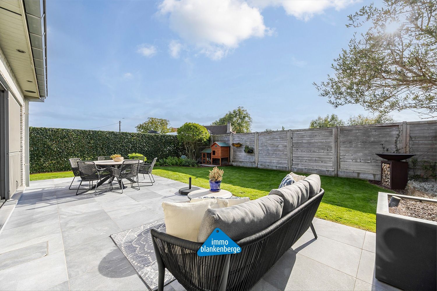 Instapklare gezinswoning met moderne afwerking en zuidgerichte tuin in Oedelem foto 6