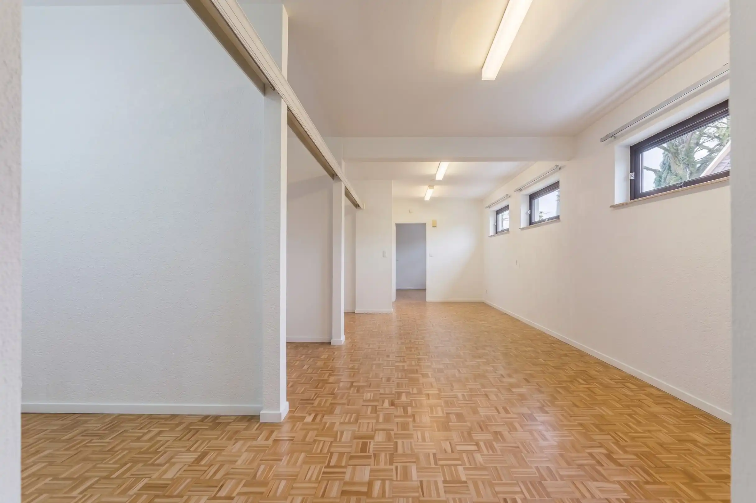 Authentieke villa met praktijkruimte en grote tuin te Hoepertingen foto 17