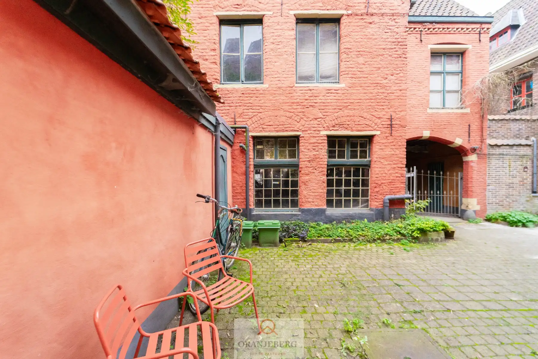 Groot handelspand (248m²) in het Patershol foto 13