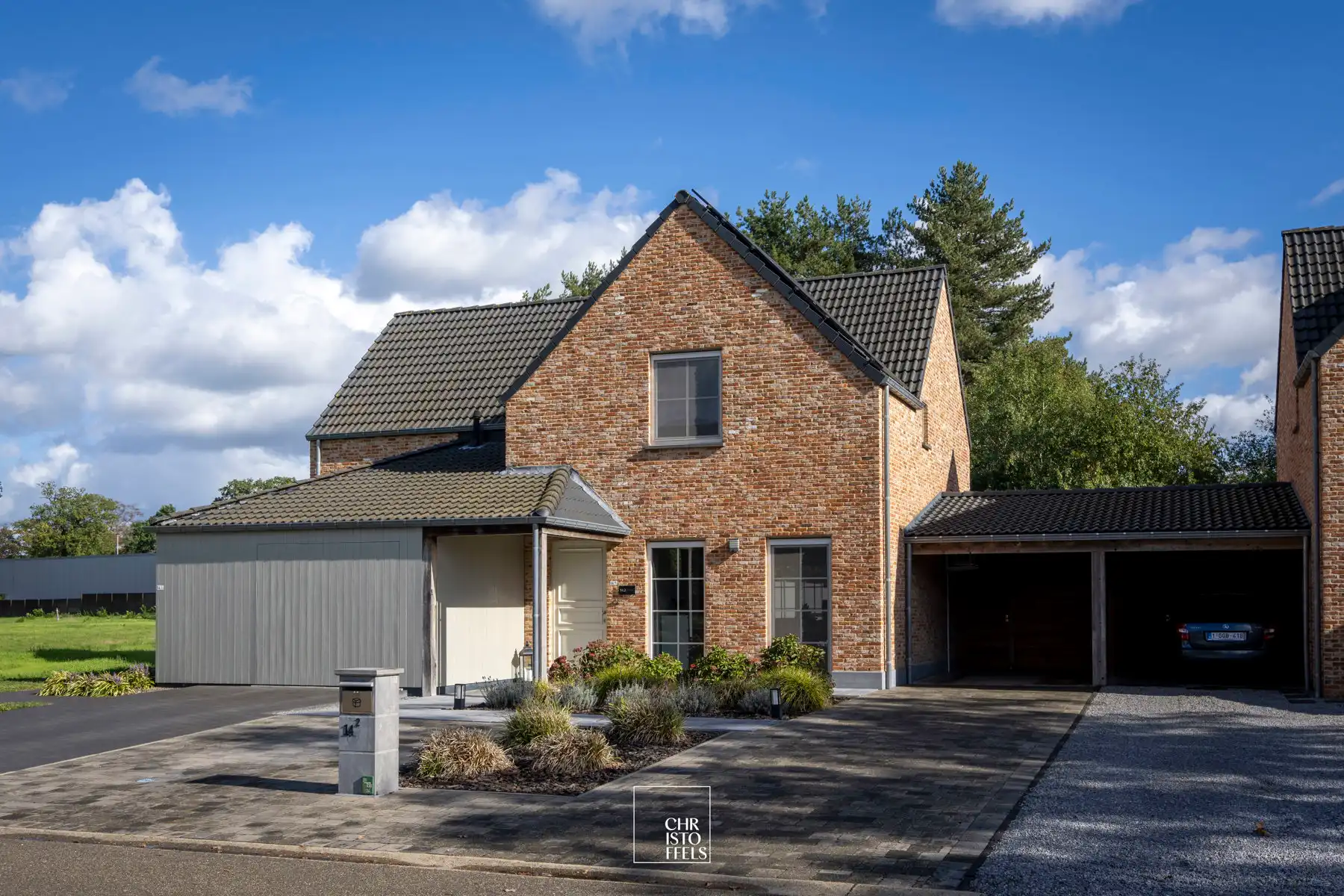 Energiezuinige (EPC A) en instapklare woning met 3 slaapkamers in Heusden-Zolder! foto 2