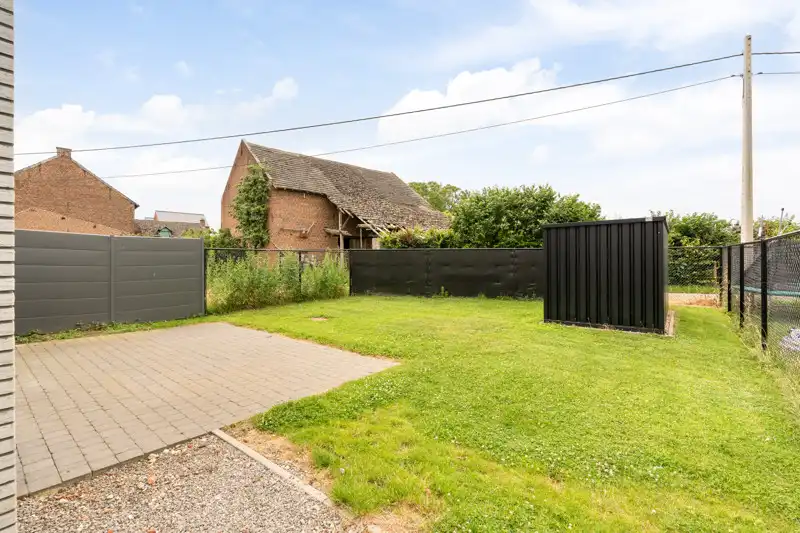BEN woning met 4 slaapkamers en tuin foto 3