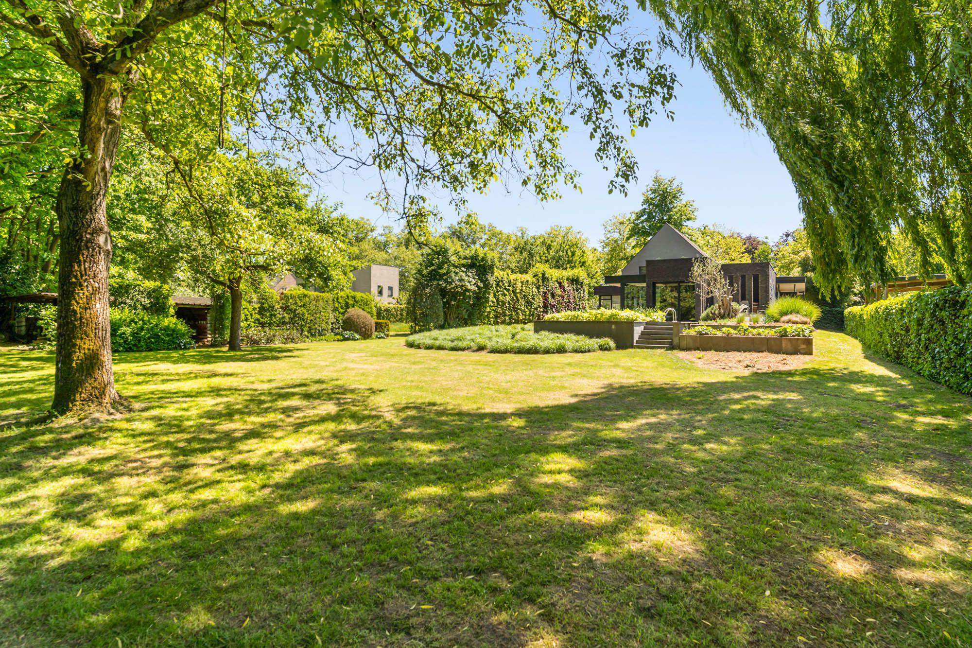 Exclusieve villa met tijdloze klasse, zwemvijver en zicht op groen te Hasselt ! foto 33