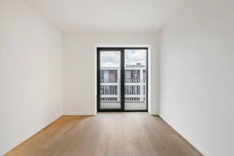 Modern luxe nieuwbouwappartement te koop in Roeselare met gunstige oriëntatie foto 11