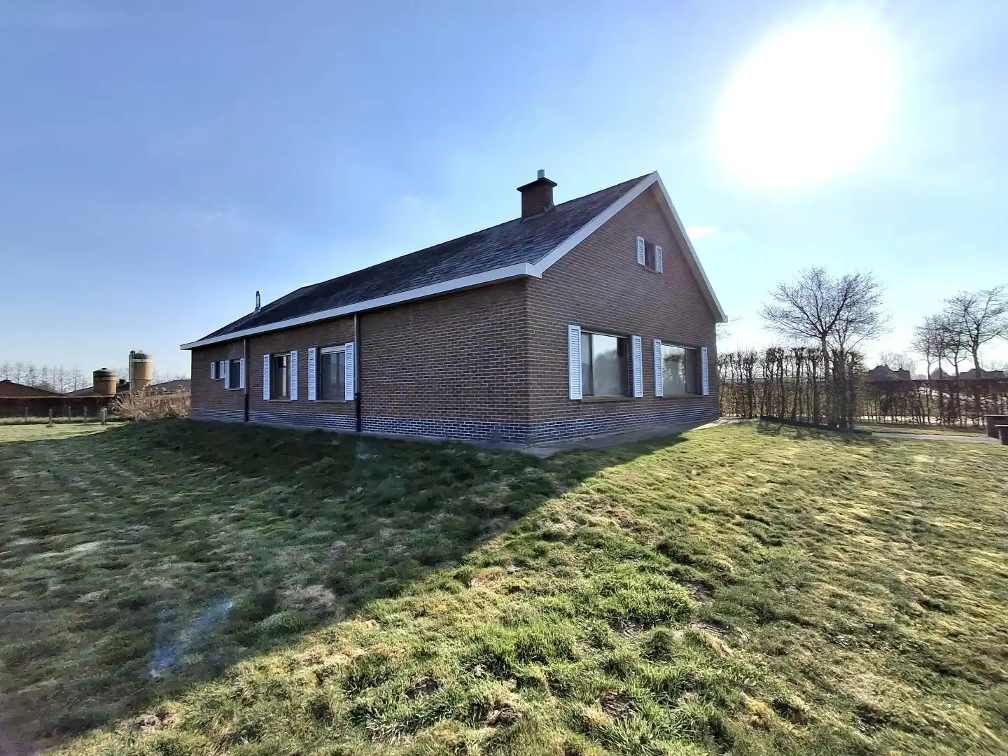 ALLEENSTAANDE GELIJKVLOERSE WONING MET 3 SLAAPKAMERS TE MEIGEM foto 12