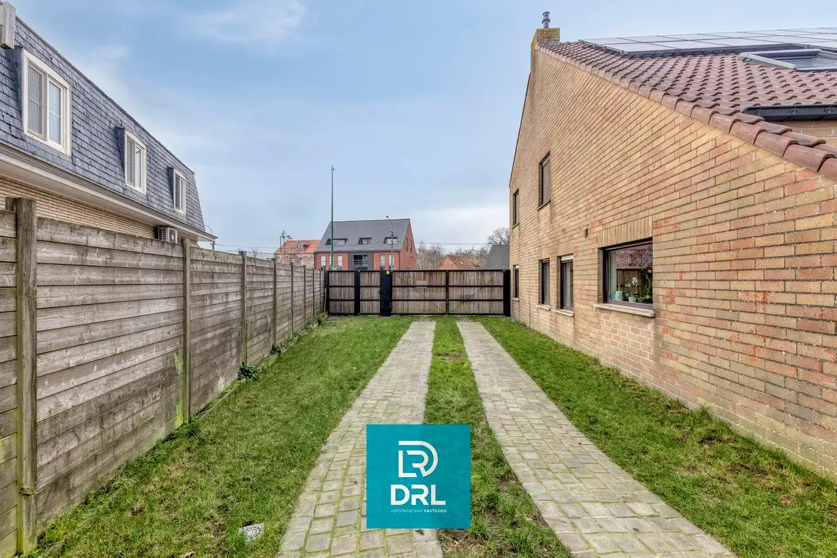 Uniek handelshuis met instapklare woning en binnenzwembad foto 33