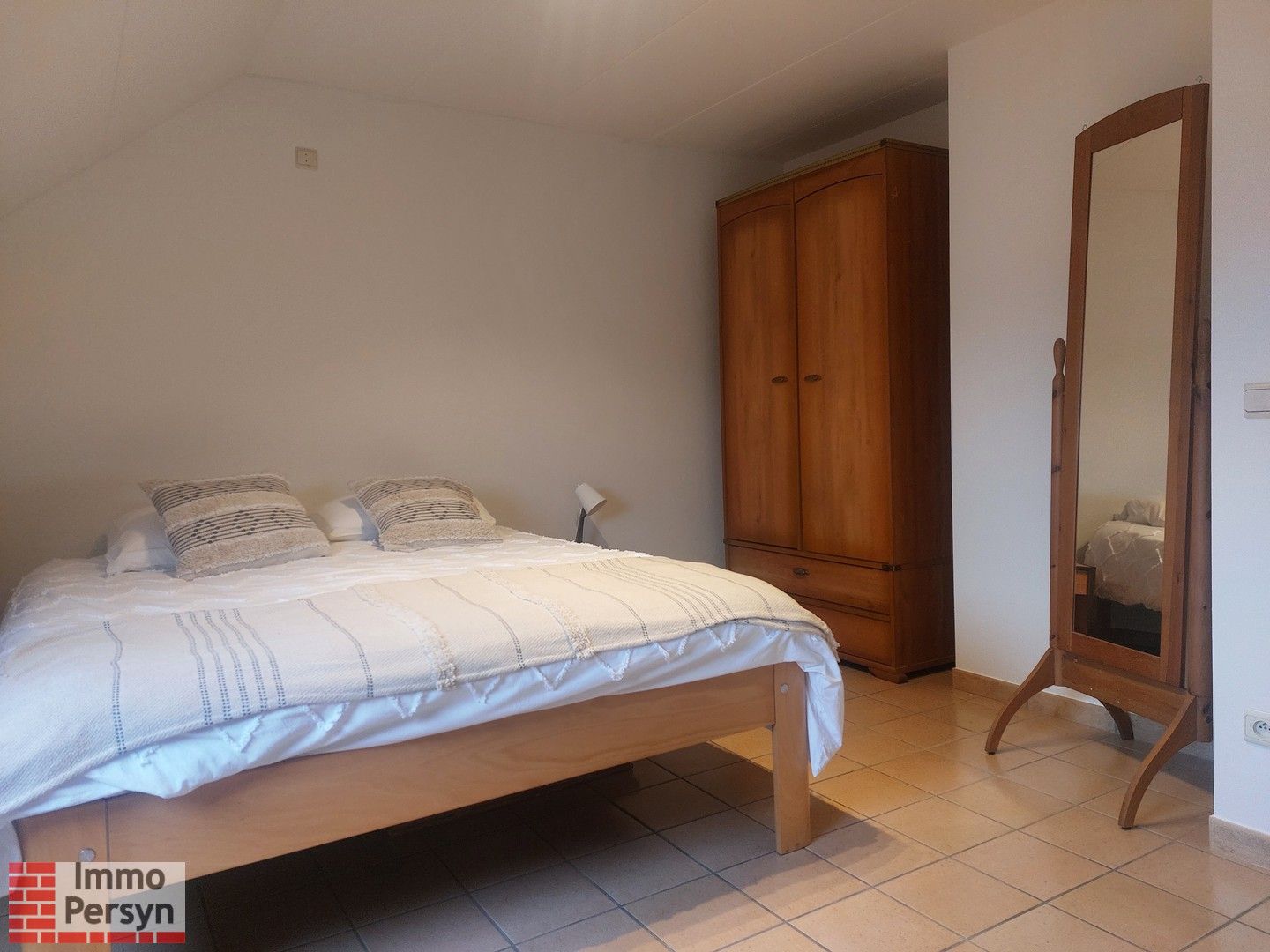 Ruim 3-Slaapkamerappartement Te Huur in Sint-Joris-Winge foto 18