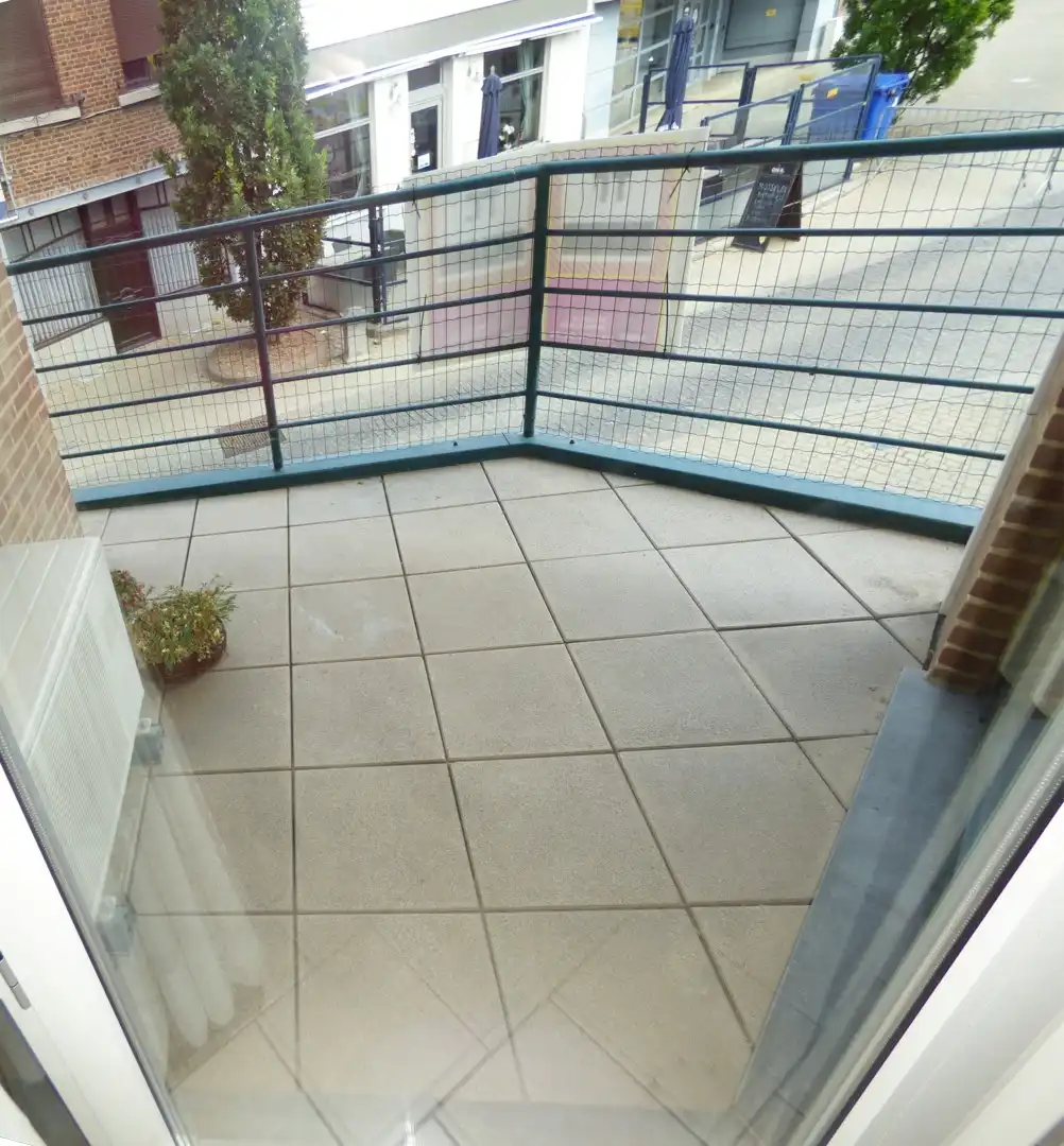 Appartement met 2 slaapkamers en groot terras in centrum Borgloon foto 11