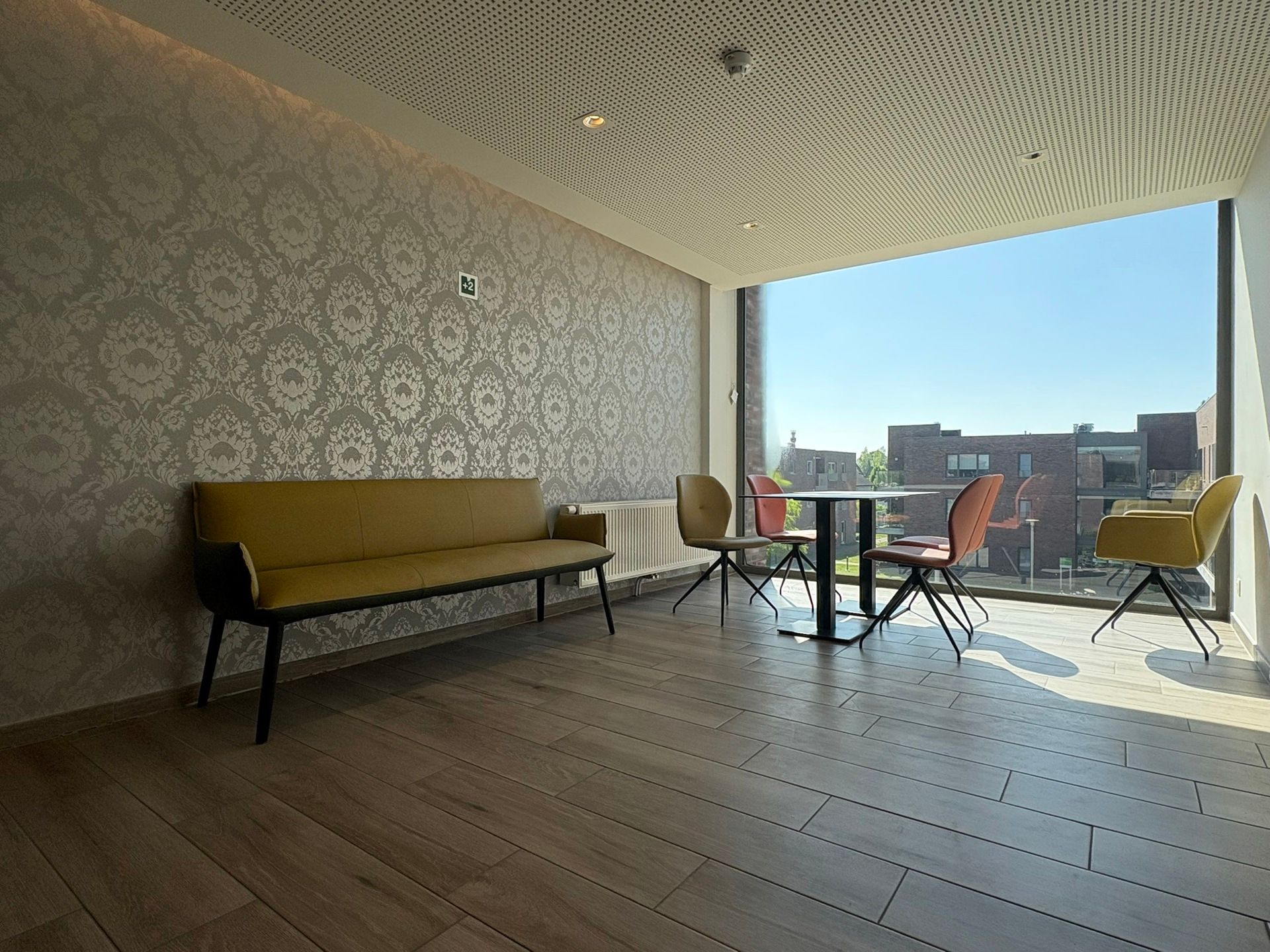 Volledig uitgeruste assistentieflat foto 8