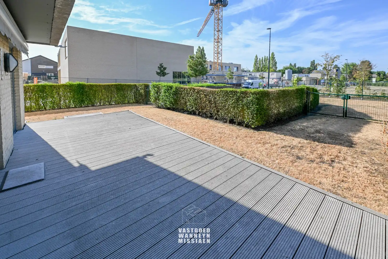 Ruim gelijkvloers appartement met 2 slpk en zonnige tuin/terras foto 5