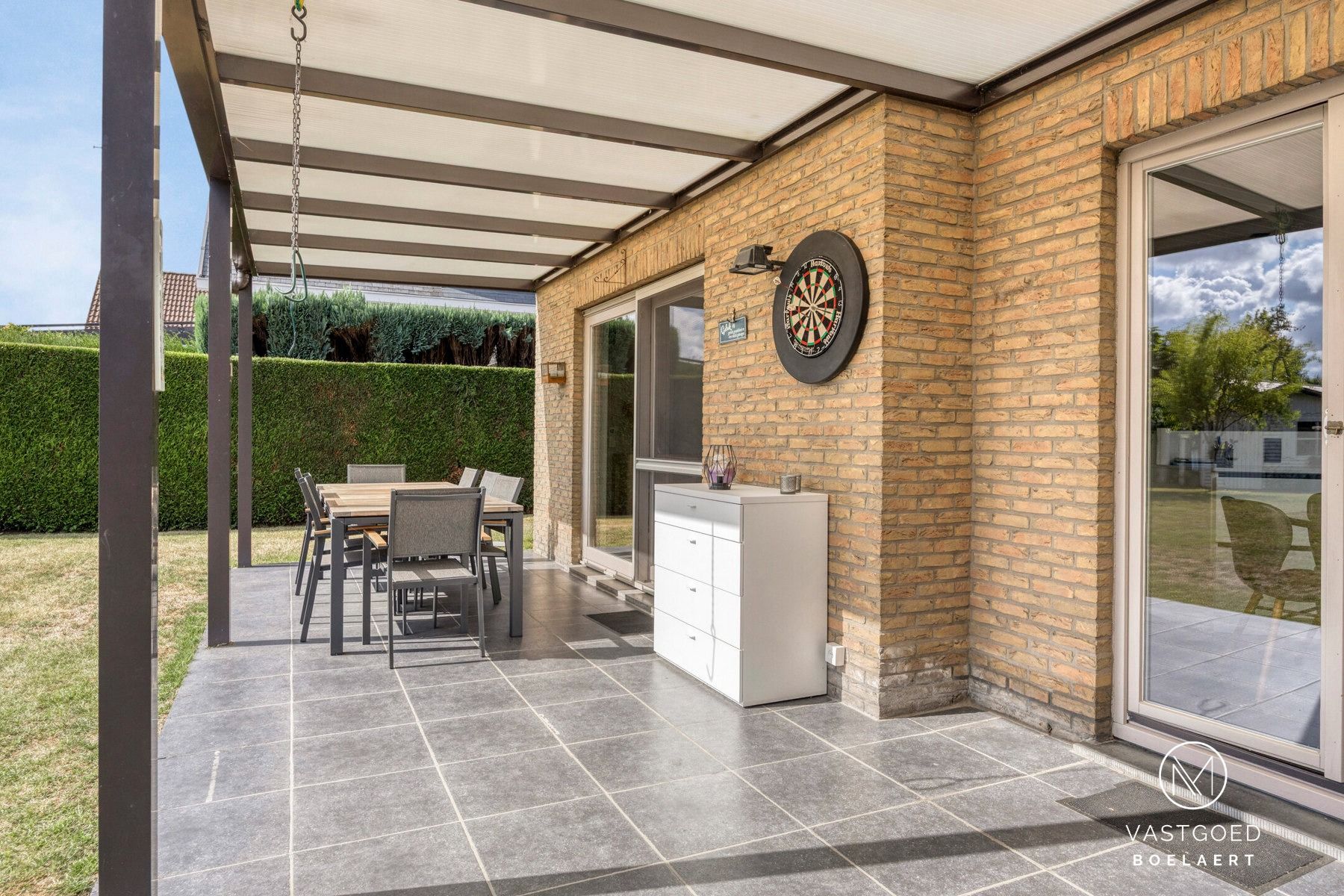 Ruime instapklare villa met sauna en dubbele garage. foto 24