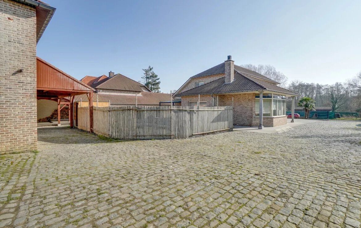 Stijlvolle villa met 4 slaapkamers op een prachtig perceel foto 37