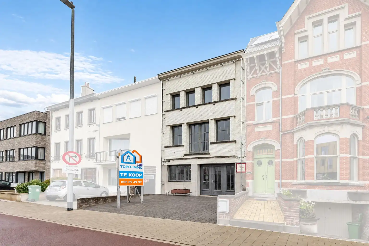 Uniek loftpand van 750m² in Aalst foto {{pictureIndex}}