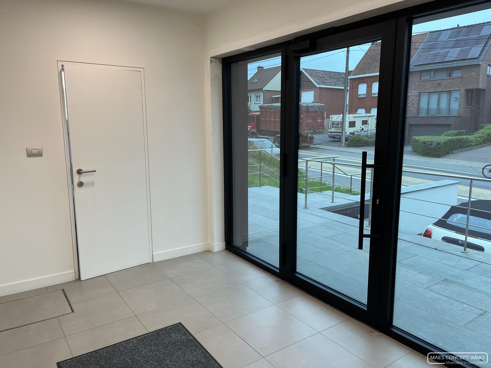 Instapklare kantoorruimte te huur van 25 m² met goede zichtlocatie foto 7