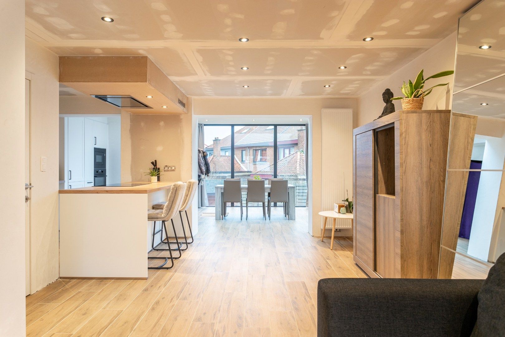 Rustig gelegen halfopen woning met 3 slpks en tuin te Buizingen foto 9